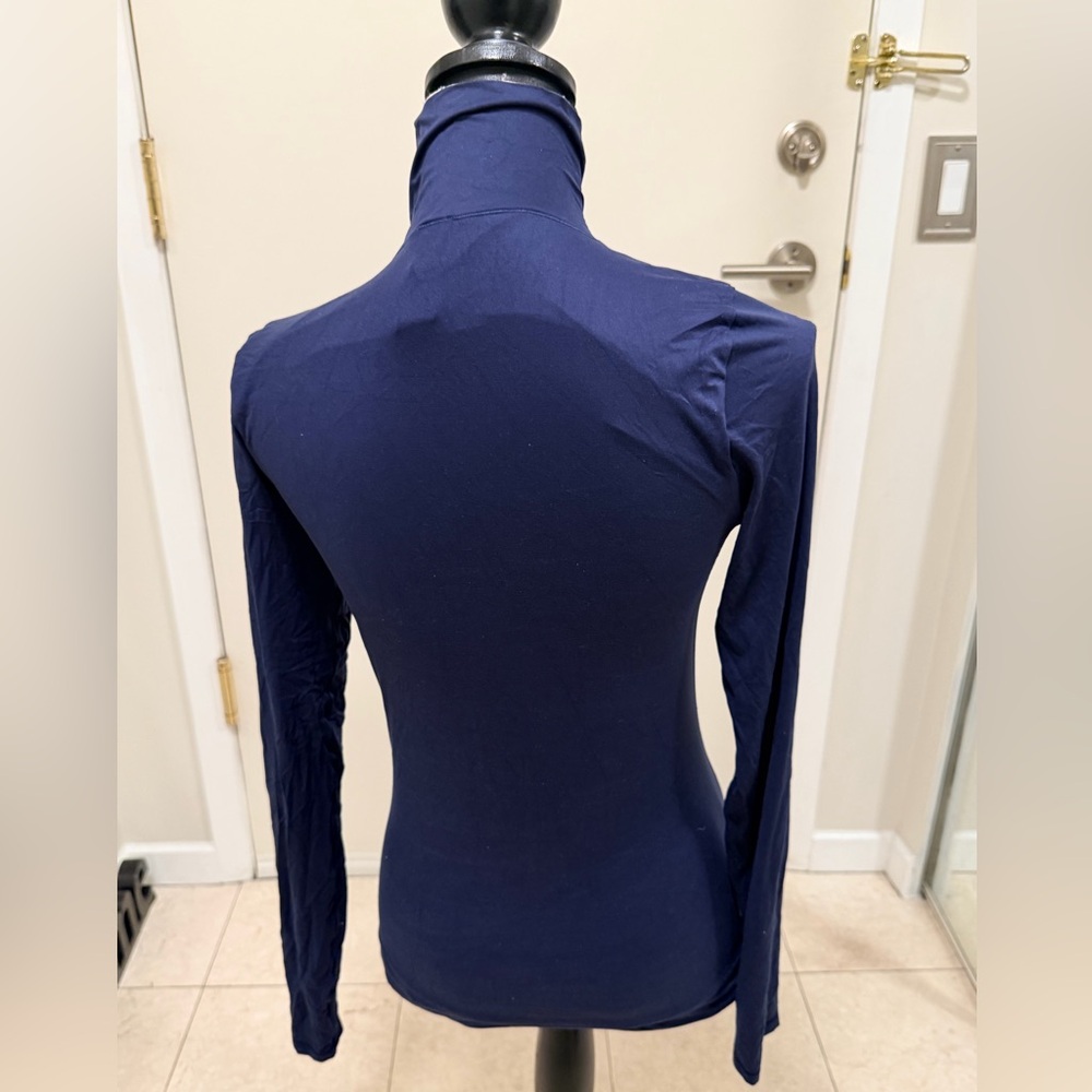 NWOT 💙 lululemon athletica Deep Blue Turtleneck Jersey Long Sleeve Top - Picture 4 of 6